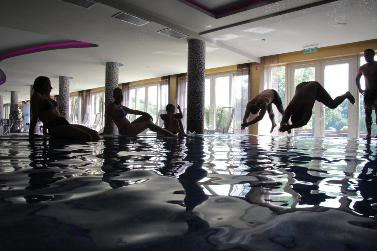To Wellness Hotel Bánk المظهر الخارجي الصورة